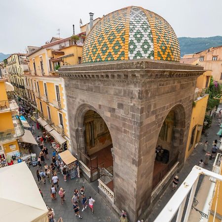 Palazzo Ammone - Sedil Dominova Daire Sorrento Dış mekan fotoğraf