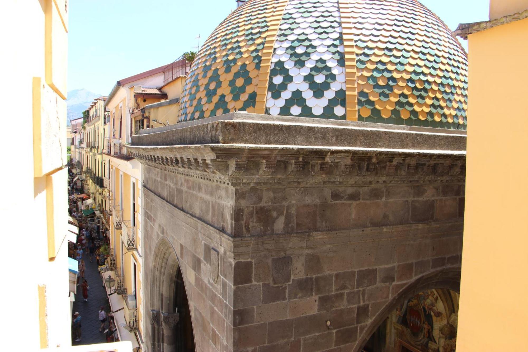 Palazzo Ammone - Sedil Dominova Daire Sorrento Oda fotoğraf